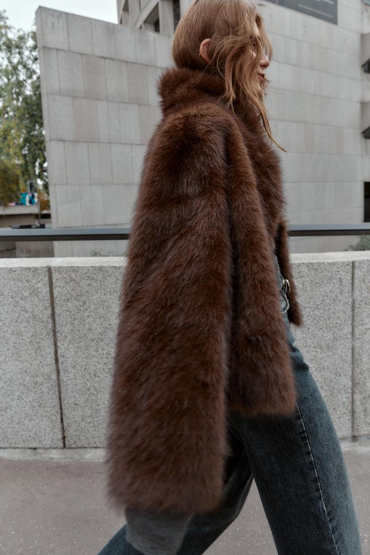REVERSIBLE SUEDE-EFFECT FAUX FUR JACKET