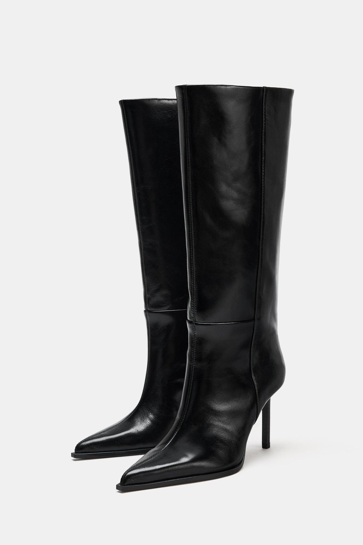 LEATHER HEELED BOOTS
